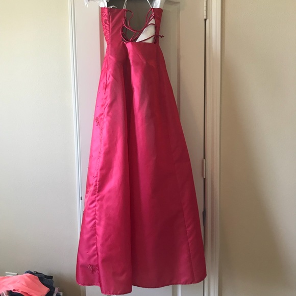 Pink sequenced formal gown with corset - Picture 2 of 6